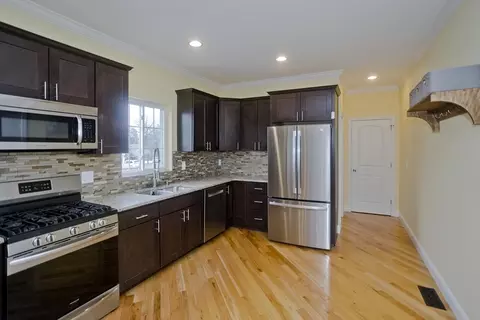48 Mountain Ave, West Springfield, MA 01089 photo 14