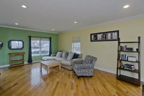 48 Mountain Ave, West Springfield, MA 01089 photo 4
