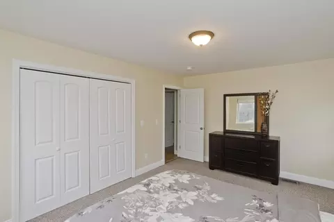 48 Mountain Ave, West Springfield, MA 01089 photo 24