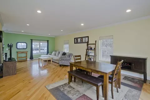 48 Mountain Ave, West Springfield, MA 01089 photo 5