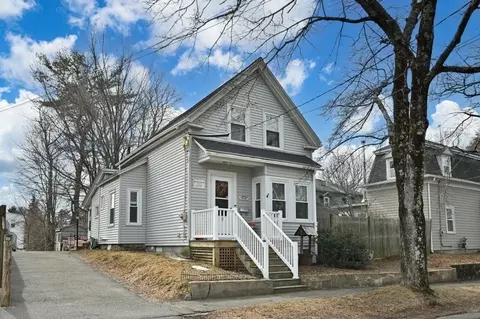 22 Braman St, Danvers, MA 01923 photo 2