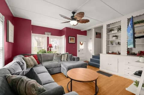 22 Braman St, Danvers, MA 01923 photo 4