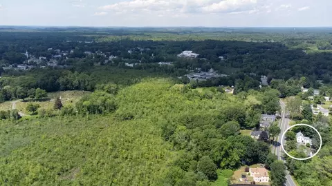 View/Area - 42 Elm St, Georgetown, MA 01833 photo 5 of 5