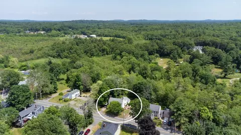 View/Area - 42 Elm St, Georgetown, MA 01833 photo 3 of 5