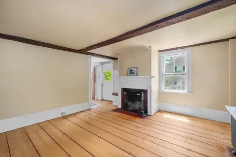 Living - 42 Elm St, Georgetown, MA 01833 photo 4 of 7