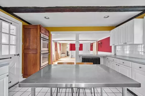 Kitchen - 42 Elm St, Georgetown, MA 01833 photo 3 of 3