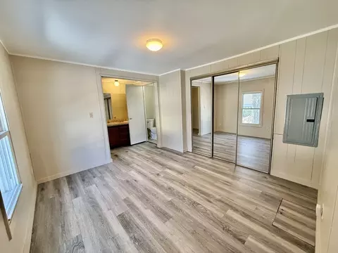 141 Edbert St, Chicopee, MA 01020 photo 10