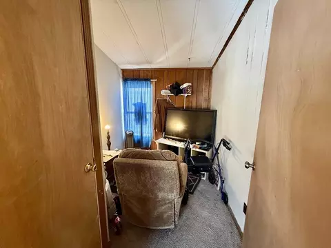 141 Edbert St, Chicopee, MA 01020 photo 15