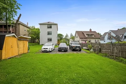 Exterior - 29 Tatman St, Worcester, MA 01607 photo 14 of 16