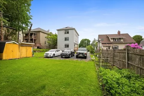 Exterior - 29 Tatman St, Worcester, MA 01607 photo 15 of 16