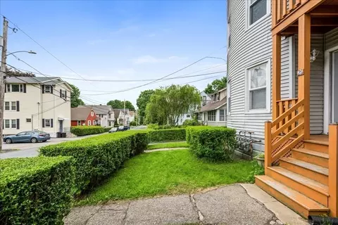 Exterior - 29 Tatman St, Worcester, MA 01607 photo 5 of 16