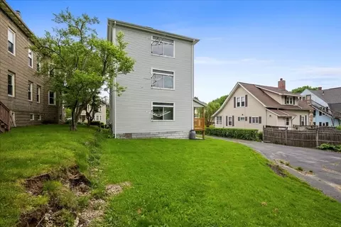 Exterior - 29 Tatman St, Worcester, MA 01607 photo 10 of 16