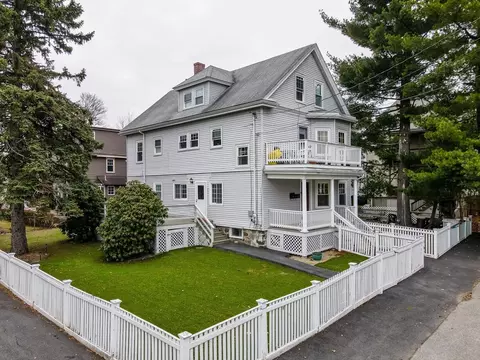 14 Sturtevant Ter, Medford, MA 02155