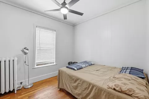 Bedroom - 15 Waverly Ave, Everett, MA 02149 photo 6 of 7