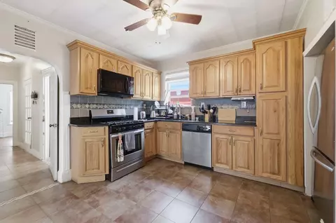 Kitchen - 15 Waverly Ave, Everett, MA 02149 photo 1 of 1