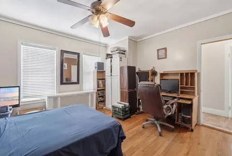 Bedroom - 15 Waverly Ave, Everett, MA 02149 photo 7 of 7