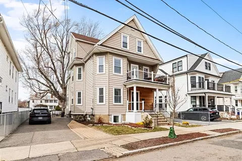 68 Cleveland St #1, Arlington, MA 02474