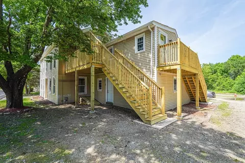 62 Willow Rd, Ayer, MA 01432