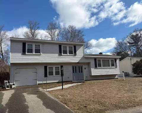 31 Francine Dr, Holliston, MA 01746