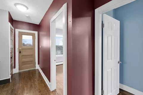 Entry Way - 85 Grand St, Springfield, MA 01108 photo 8 of 8