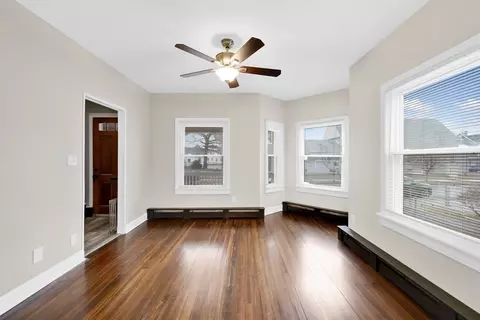 Living - 85 Grand St, Springfield, MA 01108 photo 2 of 6