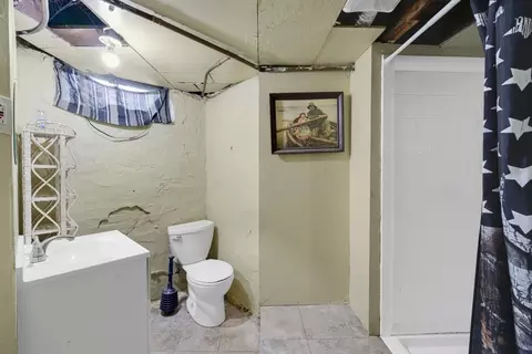 Bath - 85 Grand St, Springfield, MA 01108 photo 2 of 2