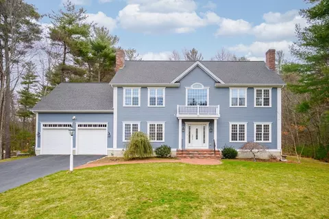 59 Erikson Ln, Pembroke, MA 02359