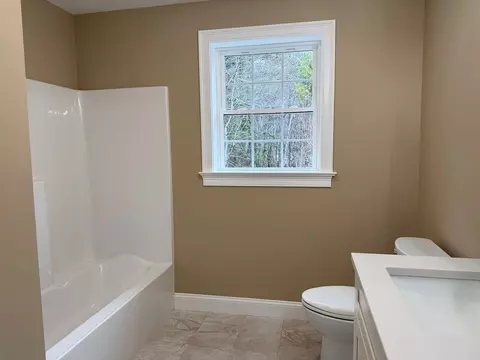 Bath - 79 Park Dr, Acushnet, MA 02743 photo 9 of 10