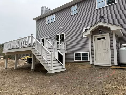 Exterior - 79 Park Dr, Acushnet, MA 02743 photo 3 of 4