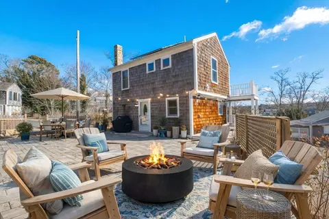 704 State Hwy #704, Eastham, MA 02642