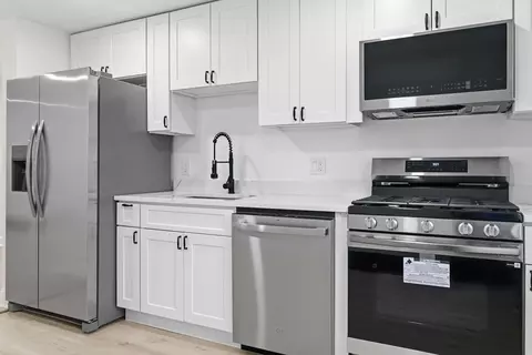 Kitchen - 1 19th St #3, Lowell, MA 01850 photo 5 of 7
