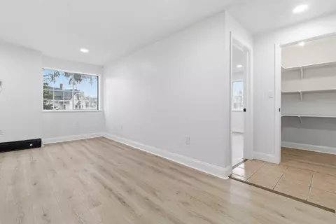 Living - 1 19th St #3, Lowell, MA 01850 photo 6 of 8