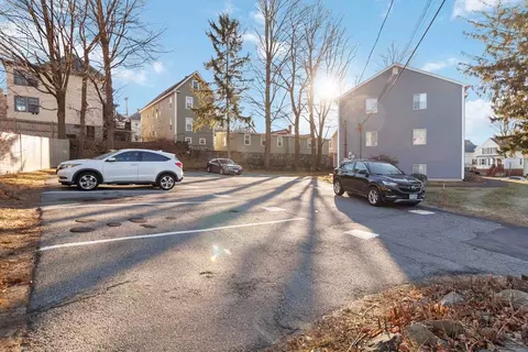 Exterior - 1 19th St #3, Lowell, MA 01850 photo 5 of 5