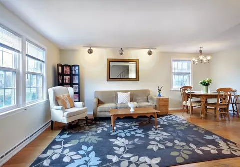 27 Clough Rd #27, Dedham, MA 02026