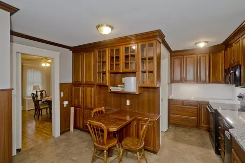 44 Meredith St, Springfield, MA 01108 photo 12