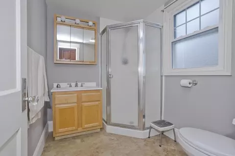44 Meredith St, Springfield, MA 01108 photo 15