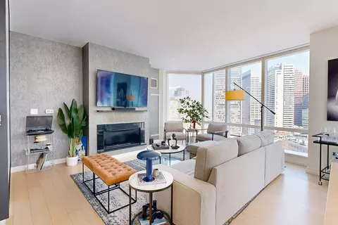 1 Franklin St #2308, Boston, MA 02110