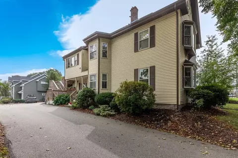 84 West St #1, Quincy, MA 02169
