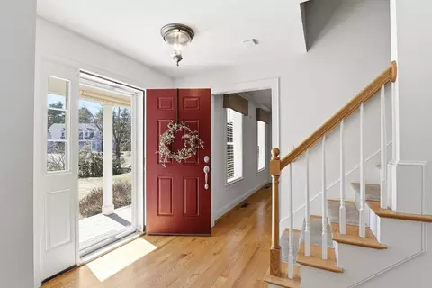 Entry Way - 8 Winterberry Ln, Wareham, MA 02571 photo 1 of 1