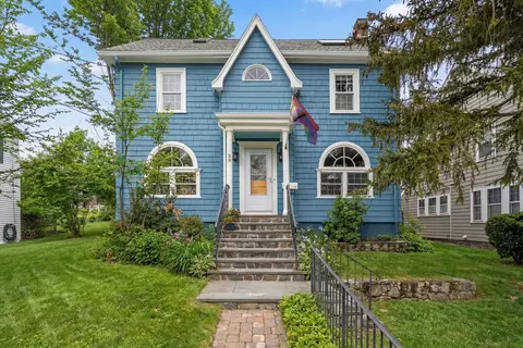 39 Malcolm Rd, Jamaica Plain, MA 02130