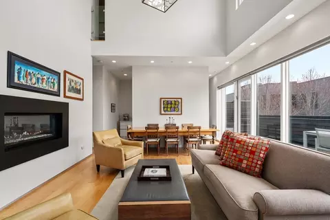 618 E 2nd St #6, Boston, MA 02127 photo 3