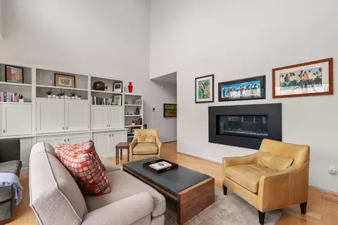 618 E 2nd St #6, Boston, MA 02127 photo 5