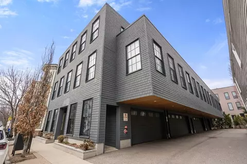 618 E 2nd St #6, Boston, MA 02127 photo 27