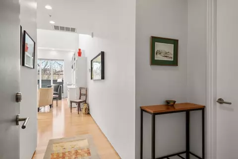 618 E 2nd St #6, Boston, MA 02127 photo 21