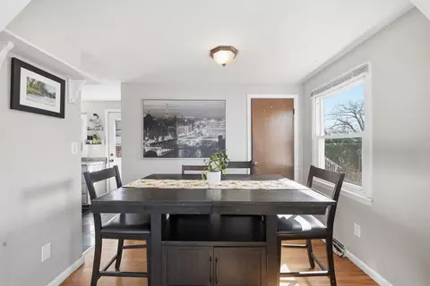 88 Agnes St, Springfield, MA 01118 photo 10