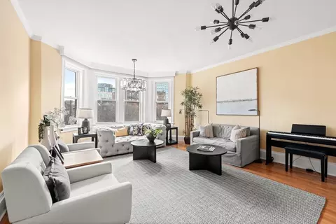 345 Commonwealth Ave #7, Boston, MA 02115