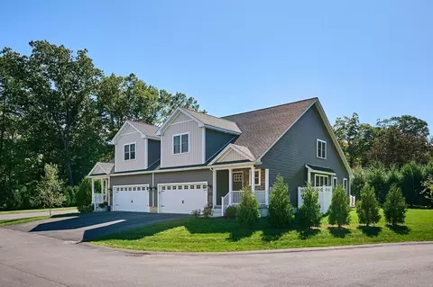 3 Conrad Cir #3, Easthampton, MA 01027