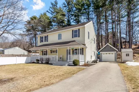 10 Juniper Ln, Georgetown, MA 01833