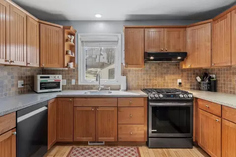 10 Juniper Ln, Georgetown, MA 01833 photo 5