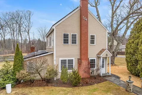 104 SW Cutoff, Northborough, MA 01532